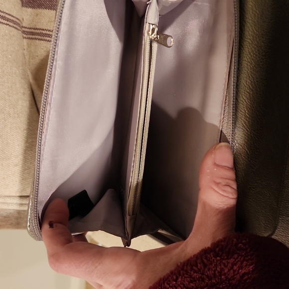 Organizer Wallet - Picture 8 of 8